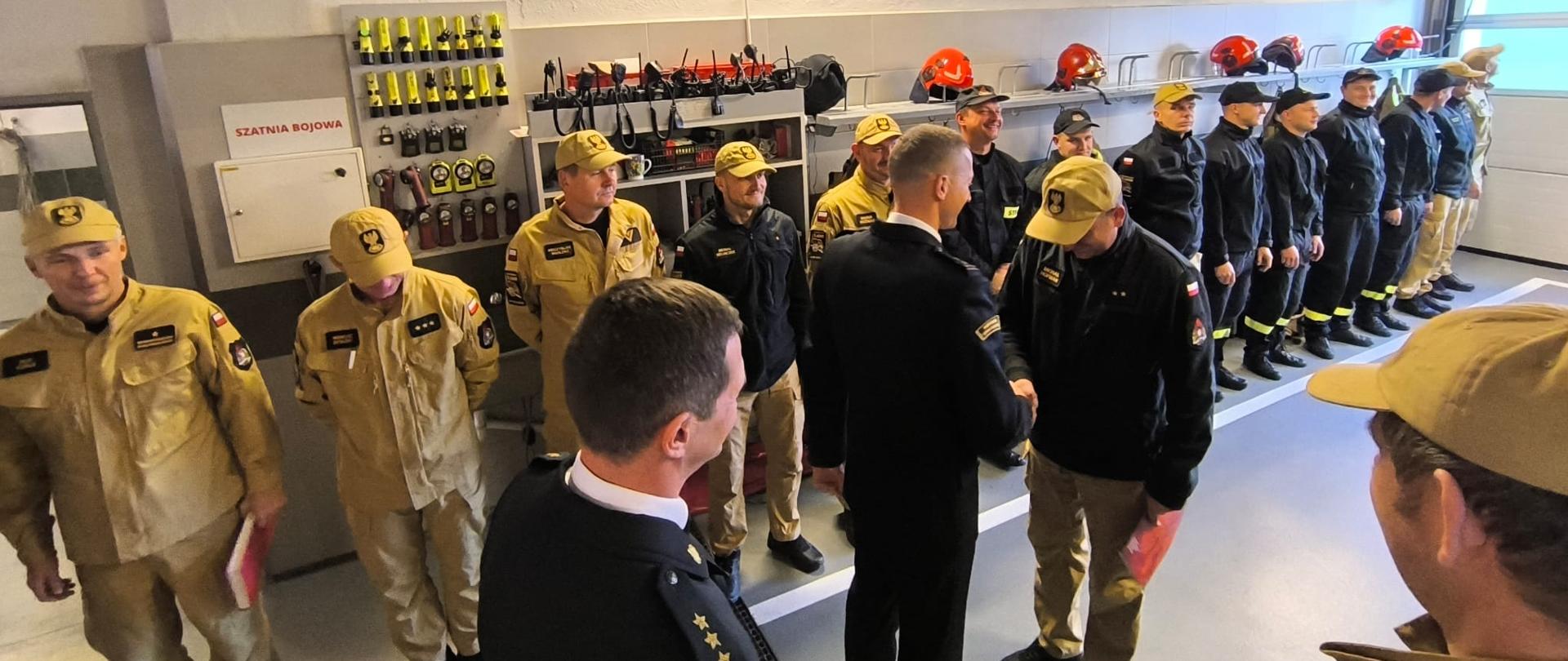 Wyróżnienie dla strażaka z JRG Rybnik za wzorową postawę poza służbą