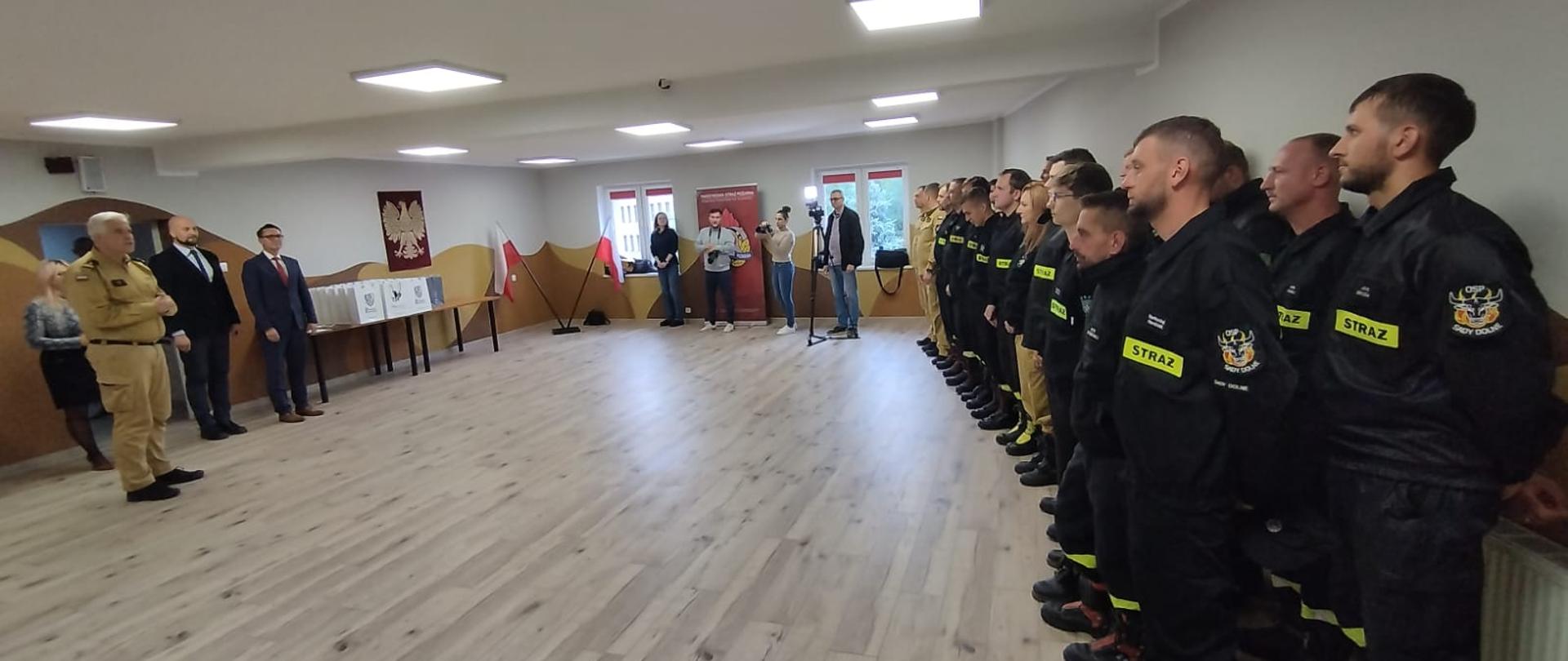 Podziękowania dla jaworskich strażaków za działania powodziowe