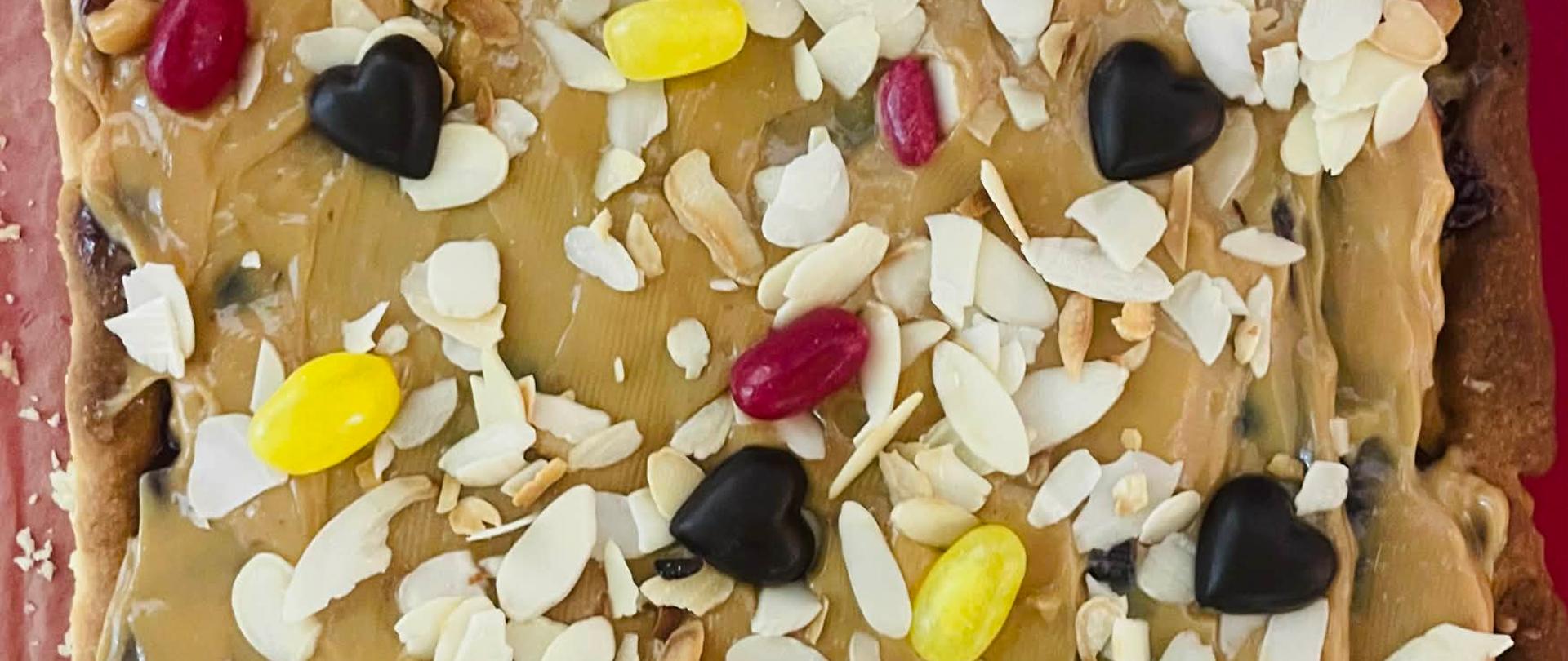 zdjęcie udekorowanego mazurka