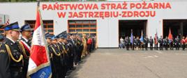 Pododdziały podczas uroczystego apelu z okazji Dnia Strażaka