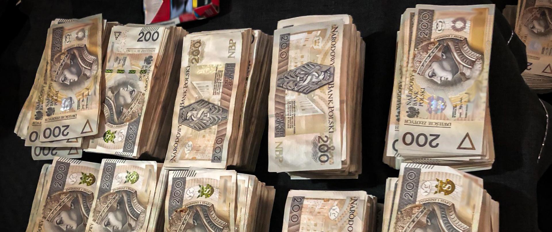 Śląski pion PZ Prokuratury Krajowej skierował akt oskarżenia przeciwko 3 urzędnikom Ministerstwa Rozwoju i Technologii 