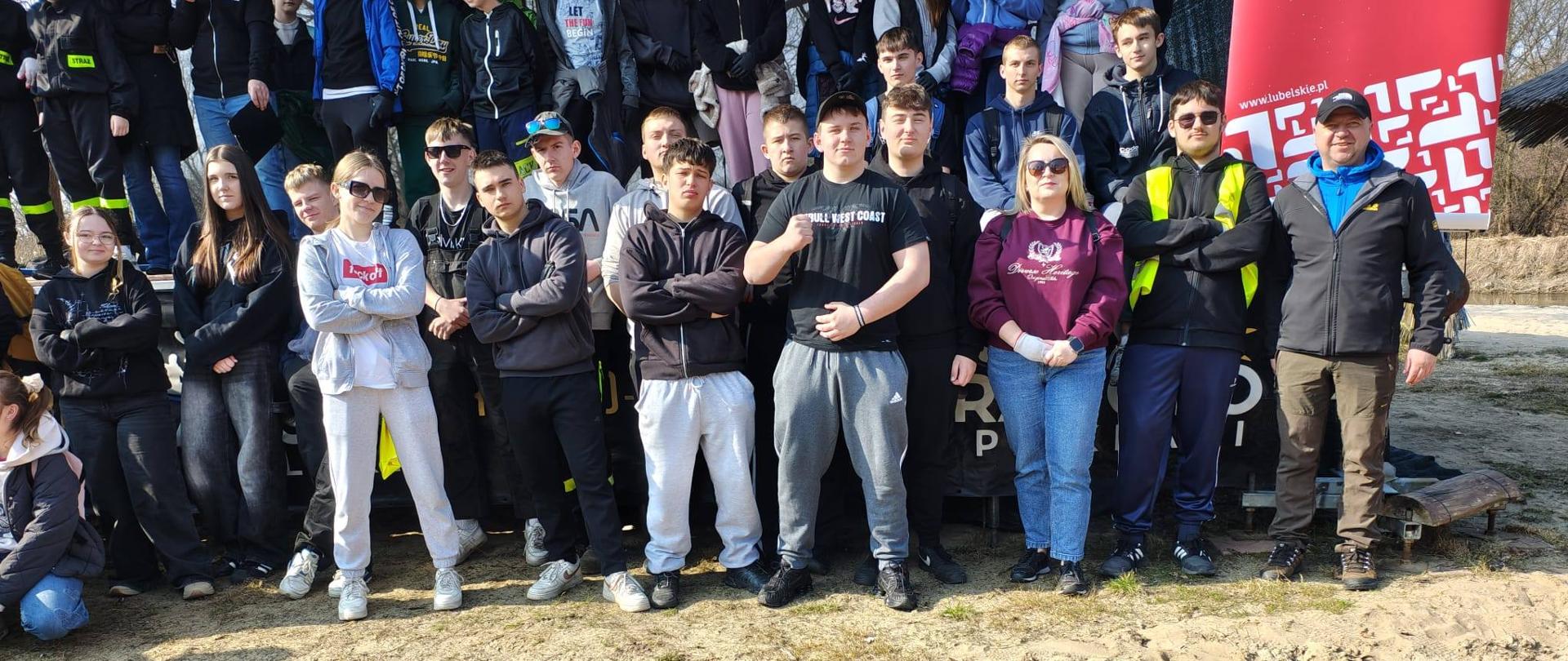  wiosenne sprzątanie rzeki Tanew