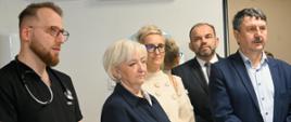 Wojewoda łódzki Dorota Ryl na uroczystym zakończeniu modernizacji Zduńskowolskiego Szpitala Powiatowego. 