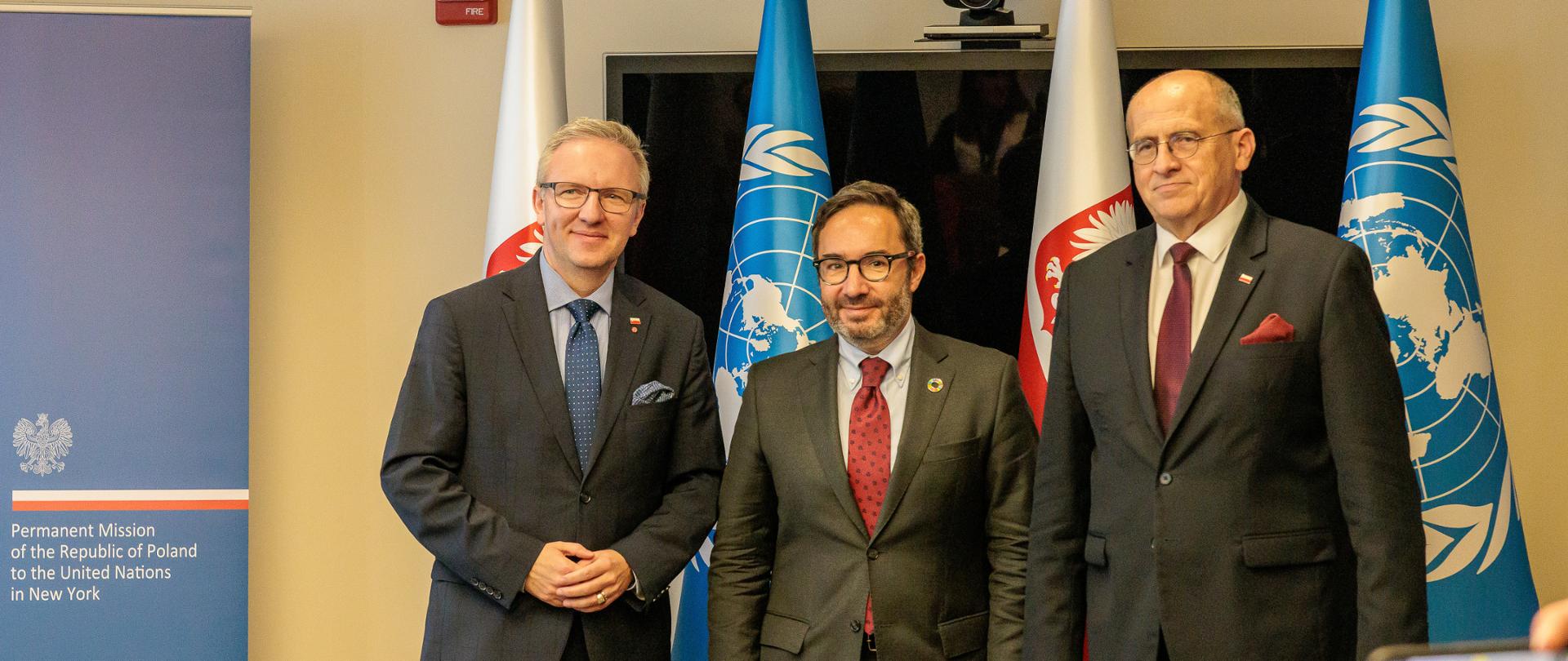 Minister Rau podpisał umowę o utworzeniu przedstawicielstwa UNOPS w Polsce