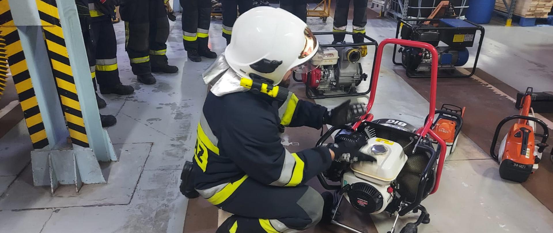 Szkolenie podstawowe strażaków ratowników Ochotniczych Straży Pożarnych 