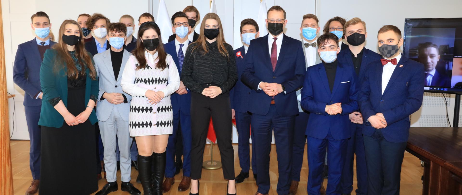 Przedstawiciele_Regionalni_Młodzieżowej_Rady_Sprawiedliwości_z_Ministrem_Romanowskim