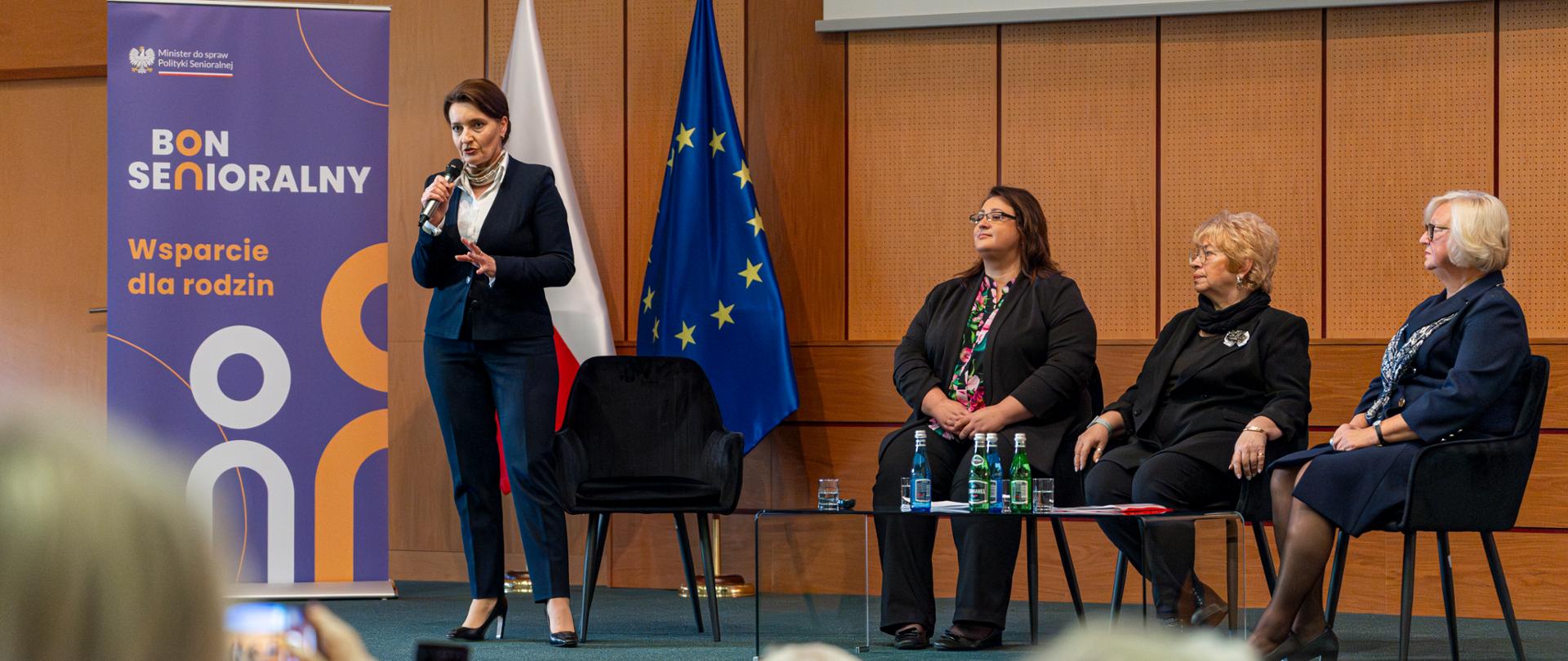 Konsultacje społeczne projektu Bonu Senioralnego z udziałem minister ds. polityki senioralnej Marzeny Okły-Drewnowicz