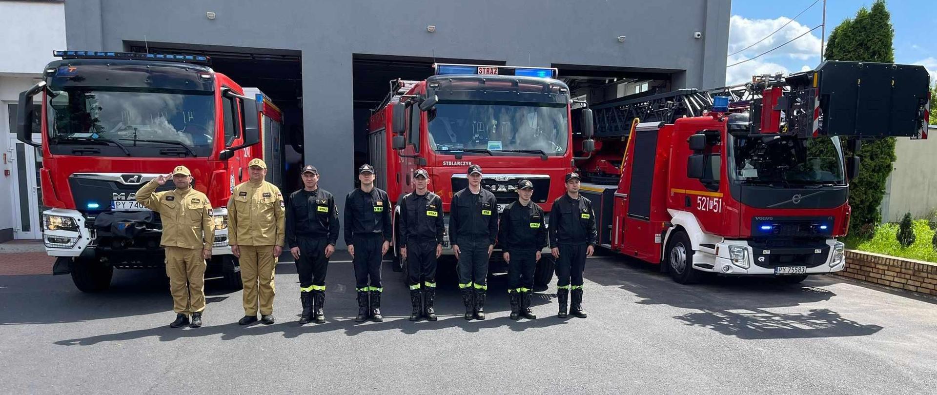Oborniccy strażacy uczcili pamięć zmarłego żołnierza WP śp. szer. Mateusza Sitka
