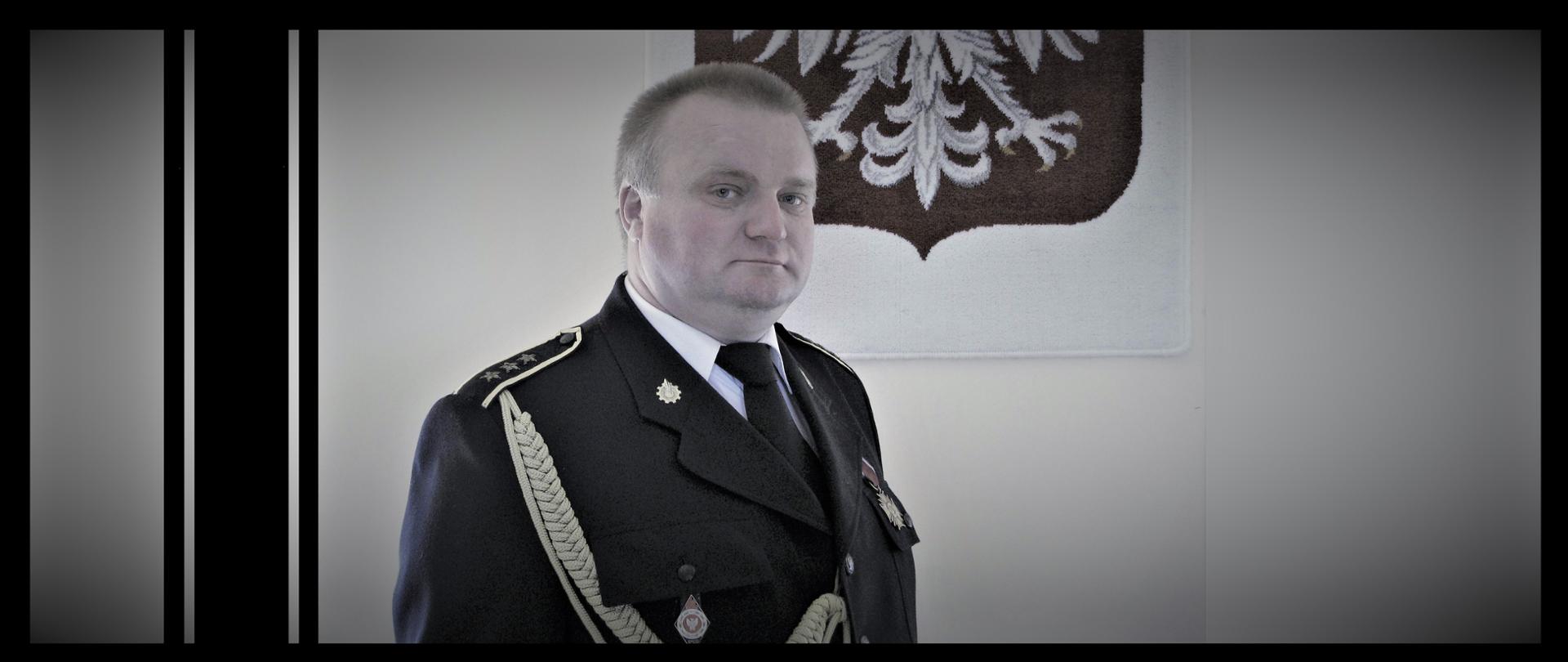 Zdjęcie przedstawia asp. sztab. w st. spocz. Wiesława Kosa