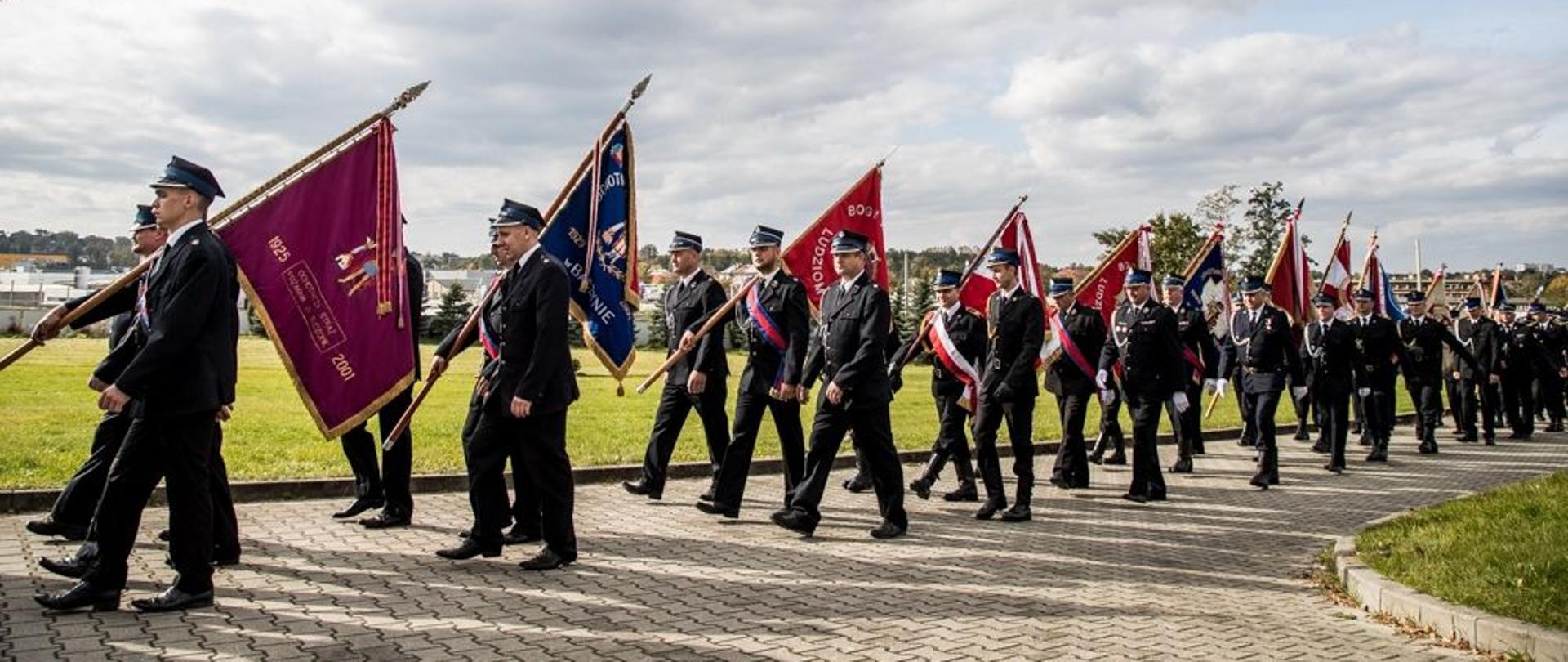 Małopolscy Strażacy pielgrzymowali do Łagiewnik 