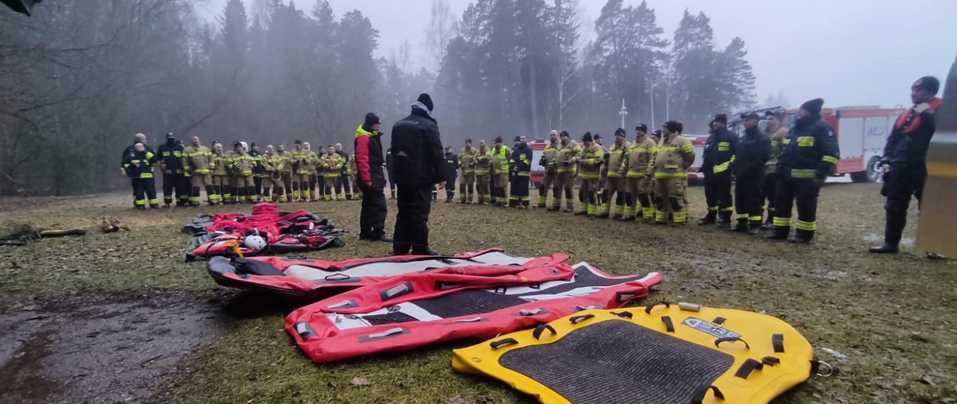Zbiórka wszystkich uczestników, rozpoczęcie pokazem sprzętu
