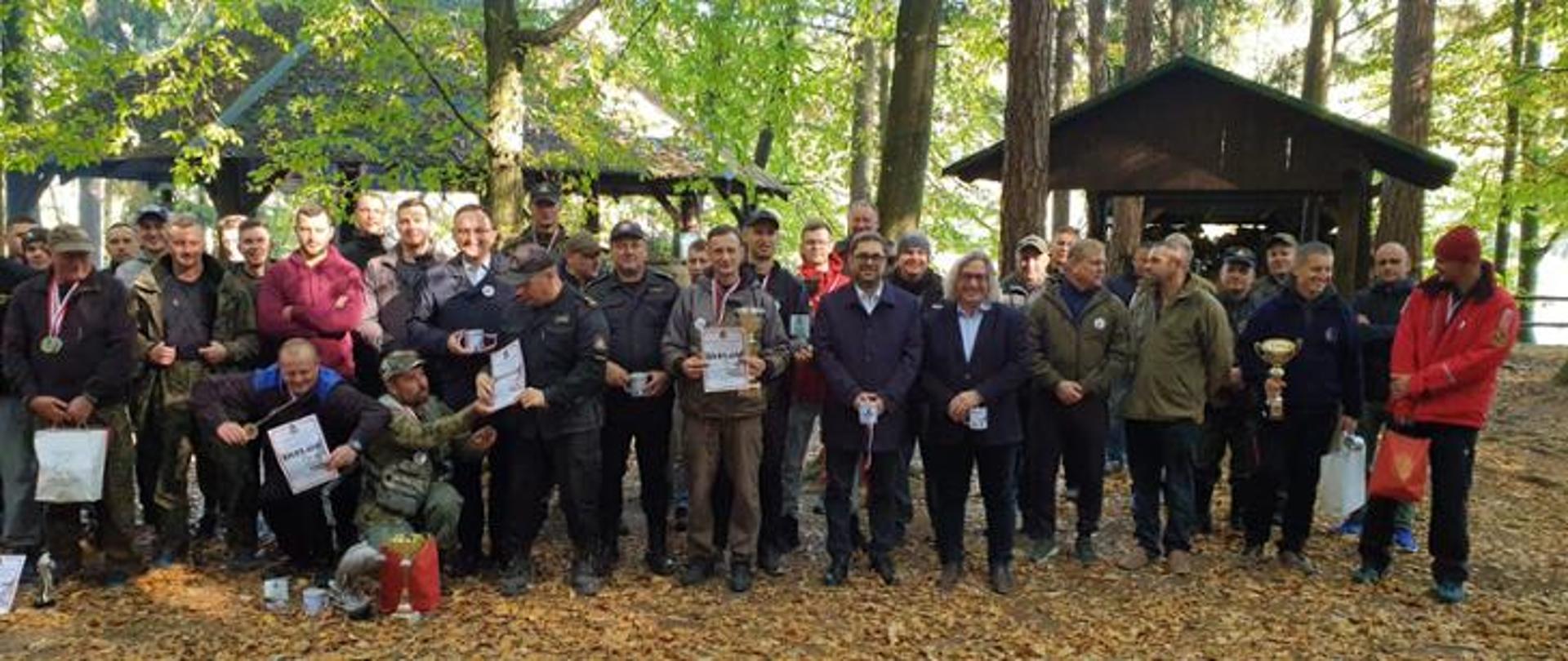 Pamiątkowe zdjęcie wszystkich uczestników