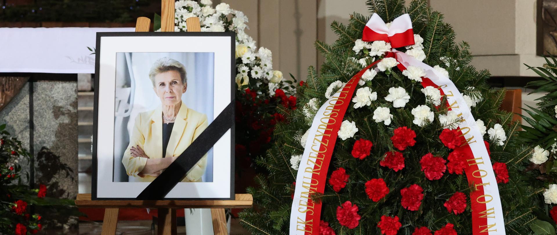 Ostatnie pożegnanie Iwony Śledzińskiej-Katarasińskiej fot. Marian Zubrzycki/PAP