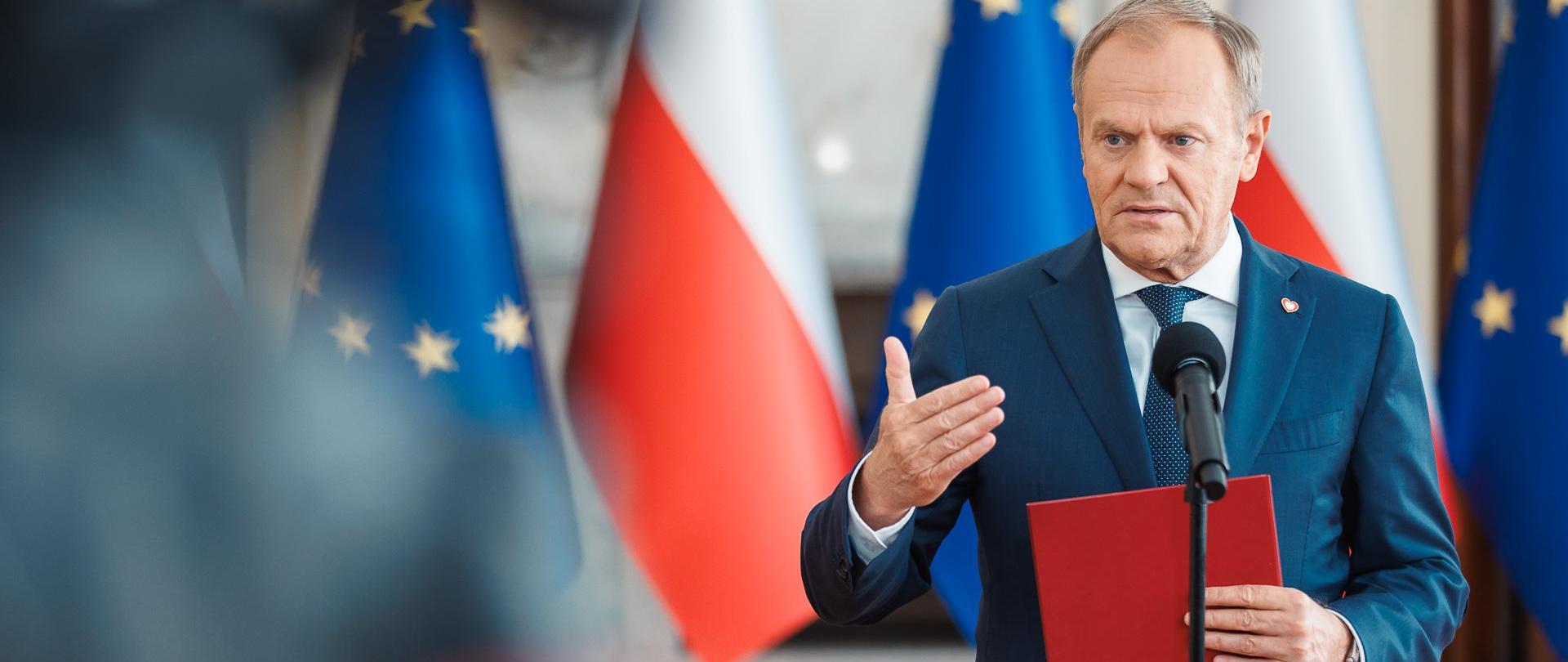 Donald Tusk podczas konferencji prasowej po Radzie Ministrów