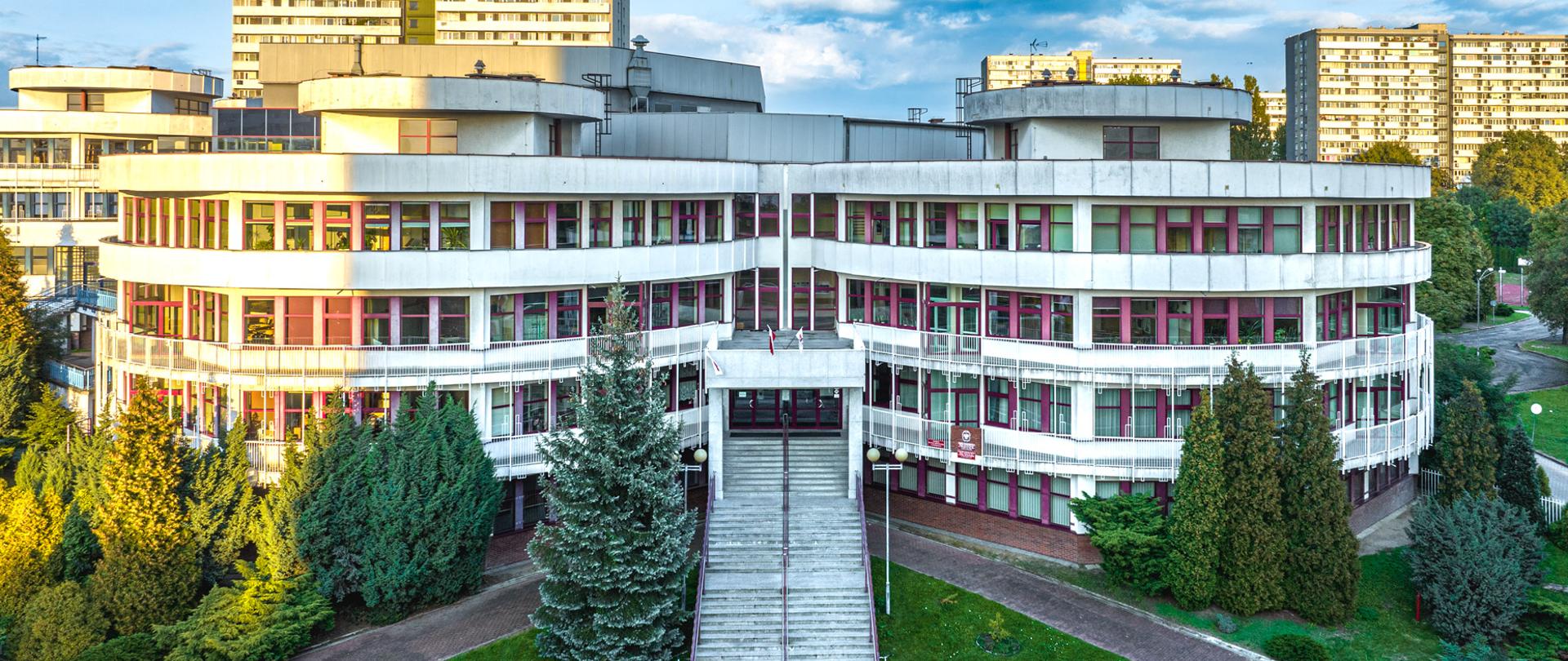 zdjęciu budynku ZPSM im. W. Kilara w Katowicach fot. Dawid Czyż