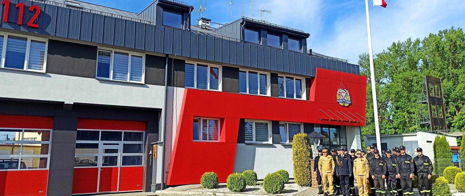 Zdjęcie uczestników uroczystości.