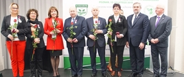 Min. J.K.Ardanowski i dyr IOR-PIB M. Mrówczyński z odznaczonymi