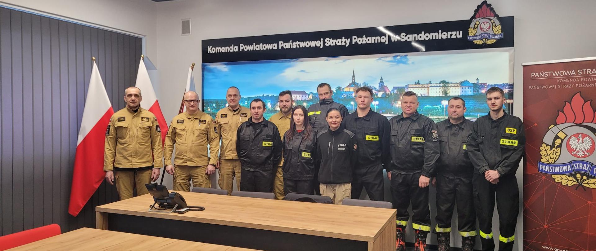 Zakończenie szkolenia kierującego działaniem ratowniczym dla strażaków Ochotniczych Straży Pożarnych