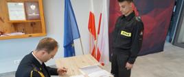 Ślubowanie nowo przyjętych strażaków
