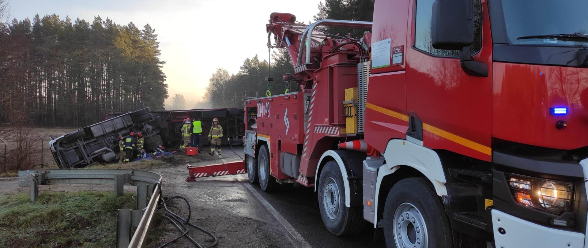 Pracowity poranek białostockich strażaków - Sobolewo