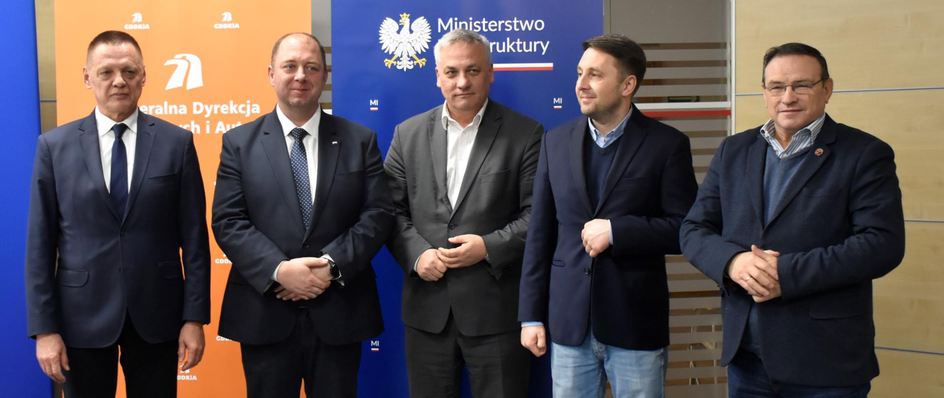 Ruszają przetargi na budowę dwóch odcinków drogi ekspresowej S16 