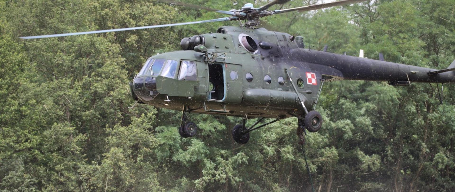 Szkolenie podchorążych Wojskowego Centrum Kształcenia Medycznego - "Medical Doctor" 2025. Śmigłowiec w akcji