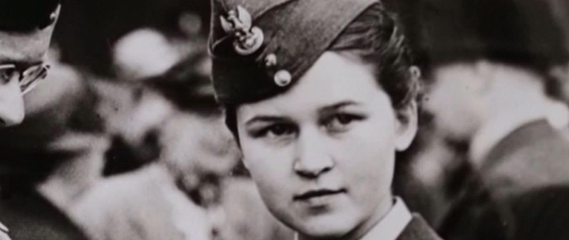 ŚP Mariia Barr Grabowska, "Dziewczyna w mundurze ze zdjęcia"