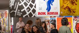 Goście wystawy Międzynarodowego Biennale plakatów teatralnych