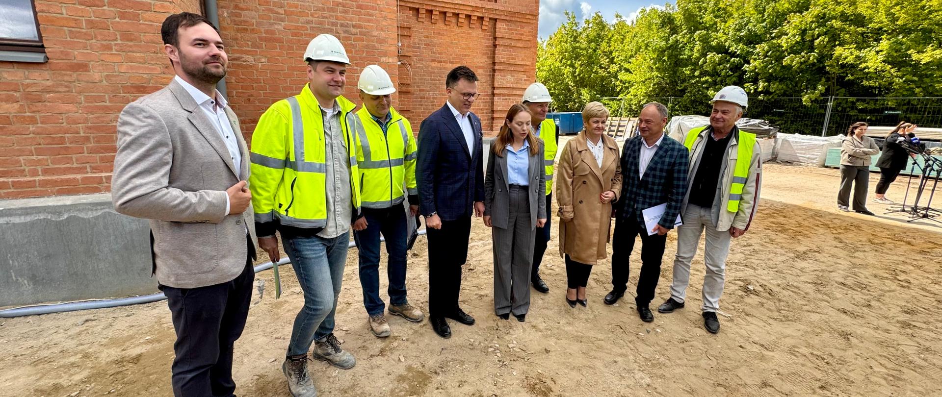 Robocze spotkanie w Pułtusku - powstają tu 63 mieszkania na wynajem oraz przestrzeń usługowa