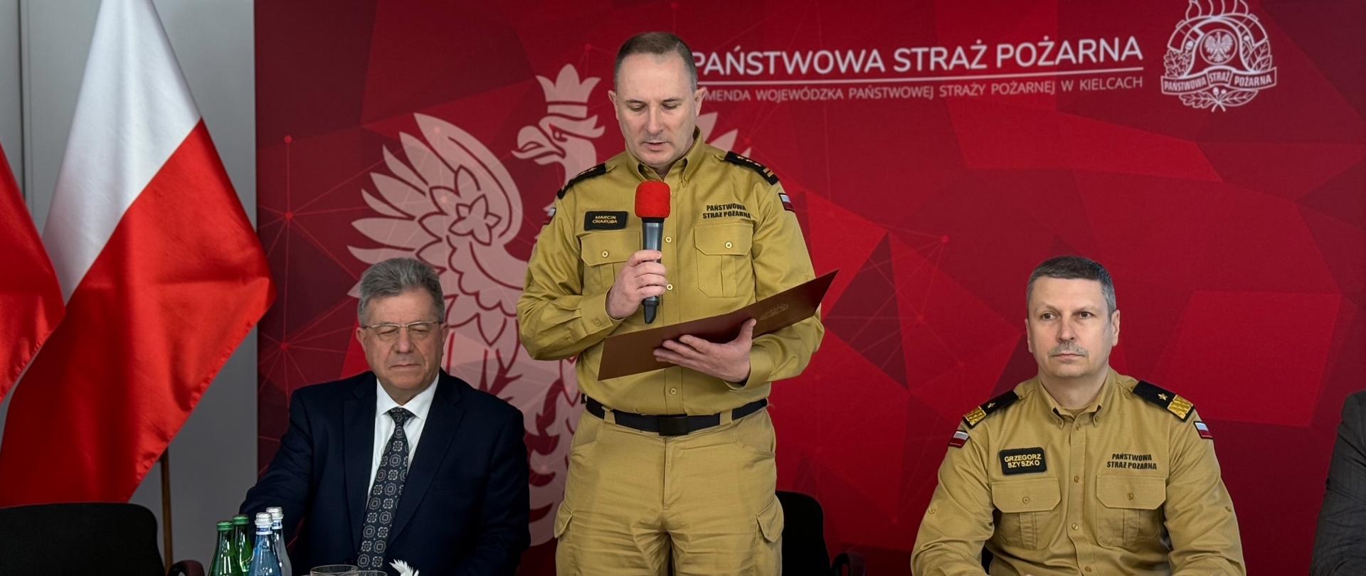 Świętokrzyski Komendant Wojewówdzki PSP przemawia