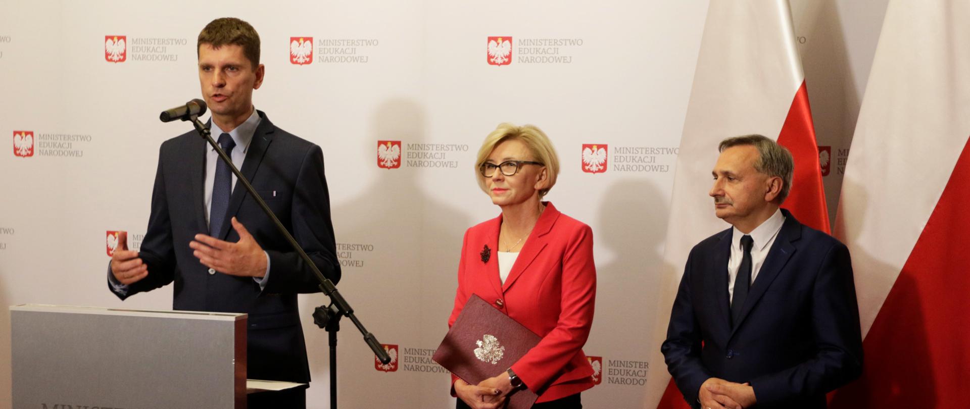 Podsumowanie roku szkolnego 2018/2019 i rekrutacja do szkół ponadpodstawowych i ponadgimnazjalnych na rok szkolny 2019/2020.