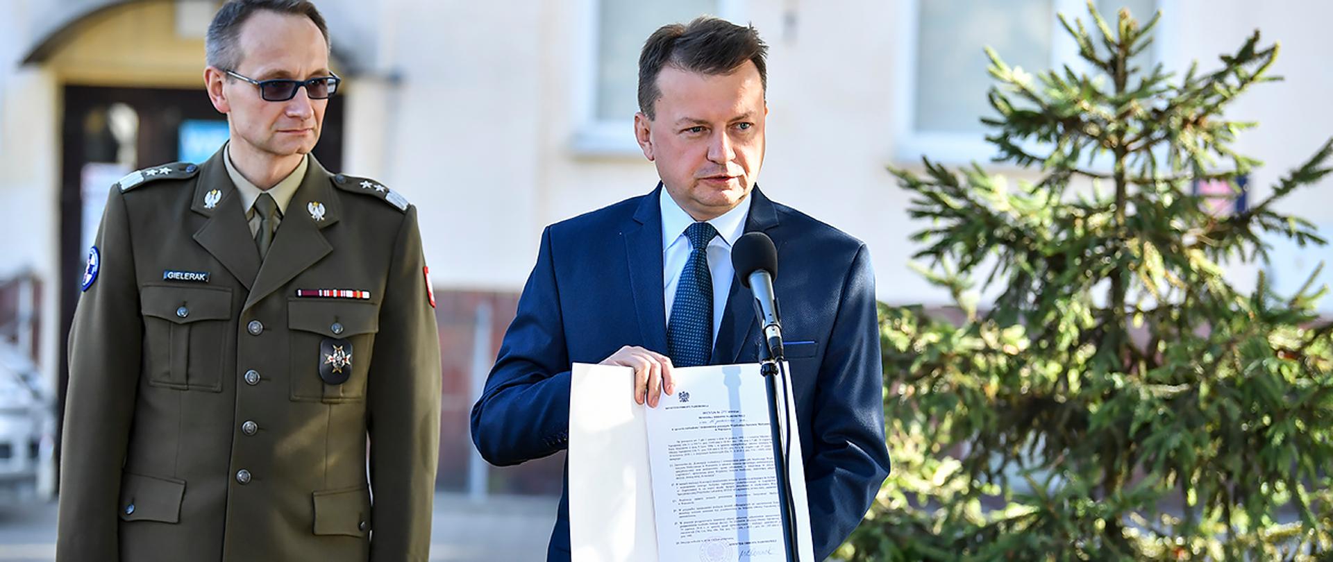 Minister Mariusz Błaszczak podpisał decyzję o budowie szpitala wojskowego w Legionowie 