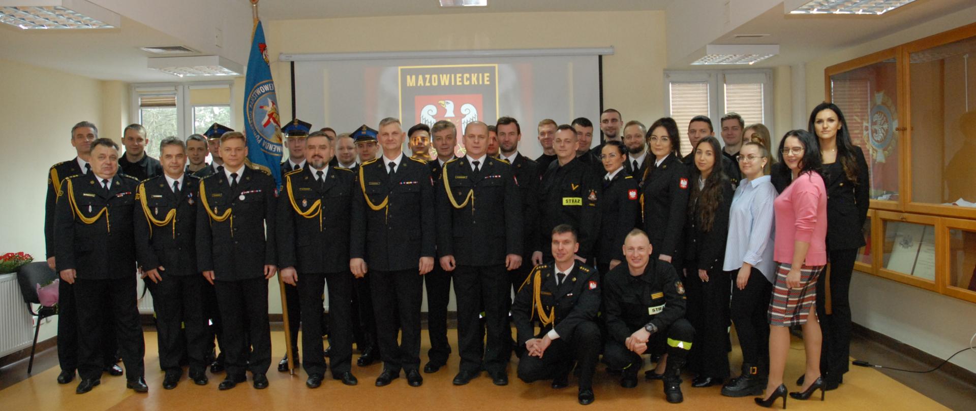 Przejście na zaopatrzenie emerytalne trzech sierpeckich strażaków.