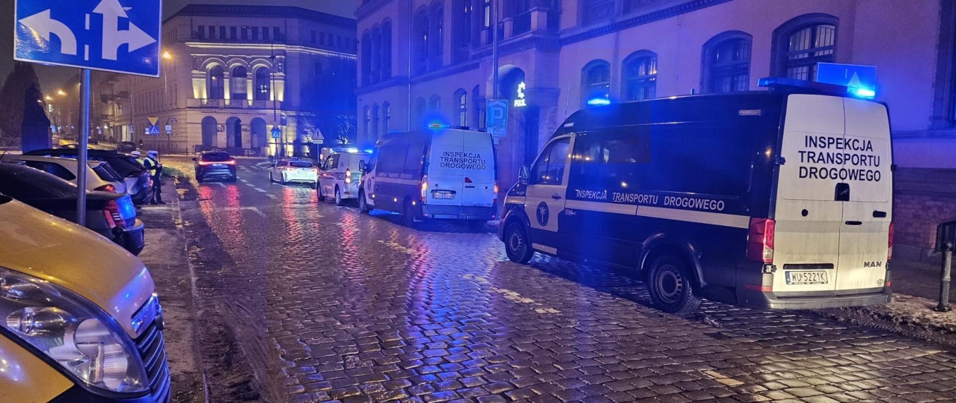 Piątkowa akcja kontrolna dotycząca zarobkowego przewozu osób pojazdami osobowymi.