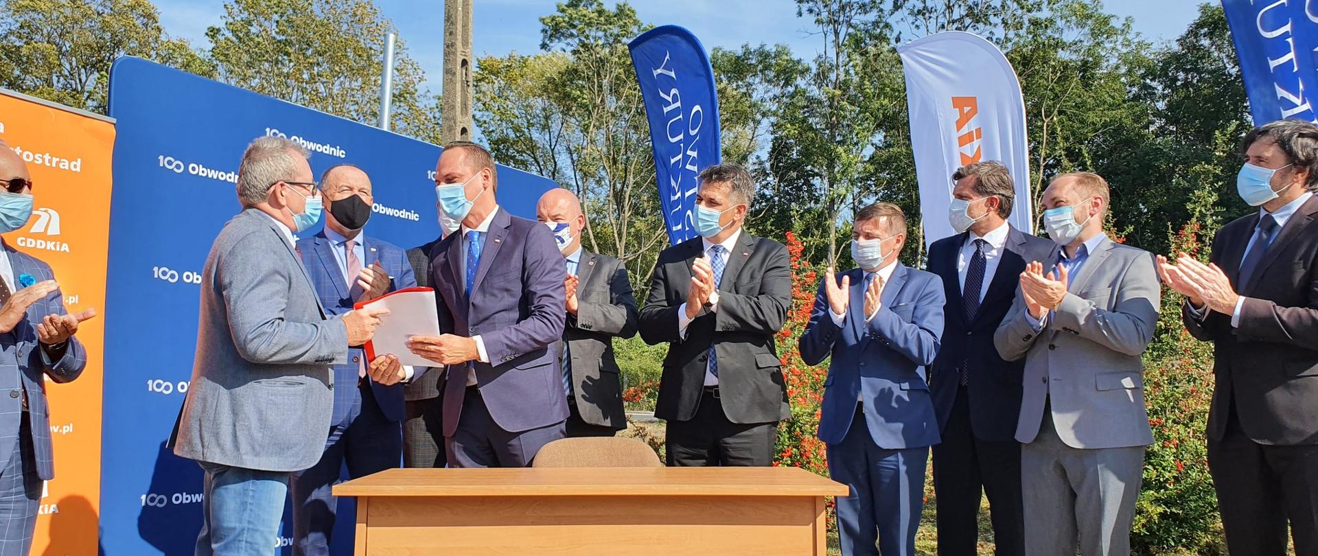 Wiceminister infrastruktury Rafał Weber zatwierdził Program inwestycji dla obwodnicy Kalisza w ciągu drogi krajowej nr 25.