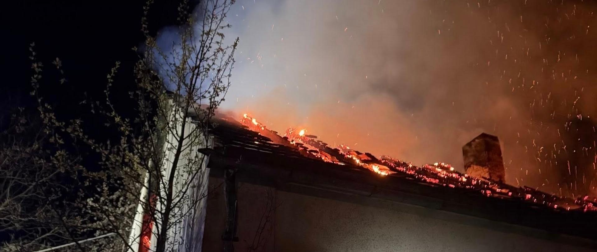 Pożar domu (pustostanu) w miejscowości Szadurczyce gmina Łambinowice