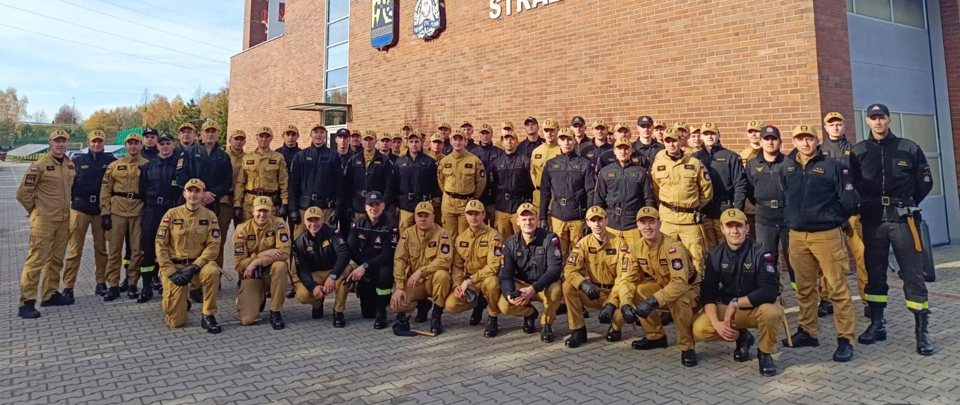 Szkolenie członków Kompanii Reprezentacyjnej KW PSP w Katowicach