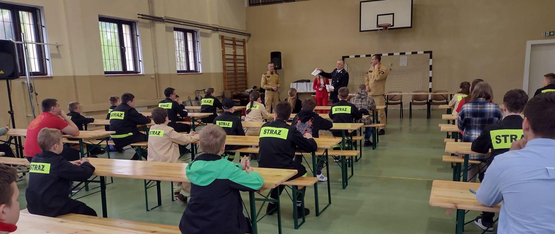 Wszystkie grupy wiekowe przystępują do napisania testu w eliminacjach powiatowych OTWP