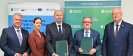 Robert Gajda, Zastępca Prezesa Zarządu NFOŚiGW na zdjęciu grupowym.