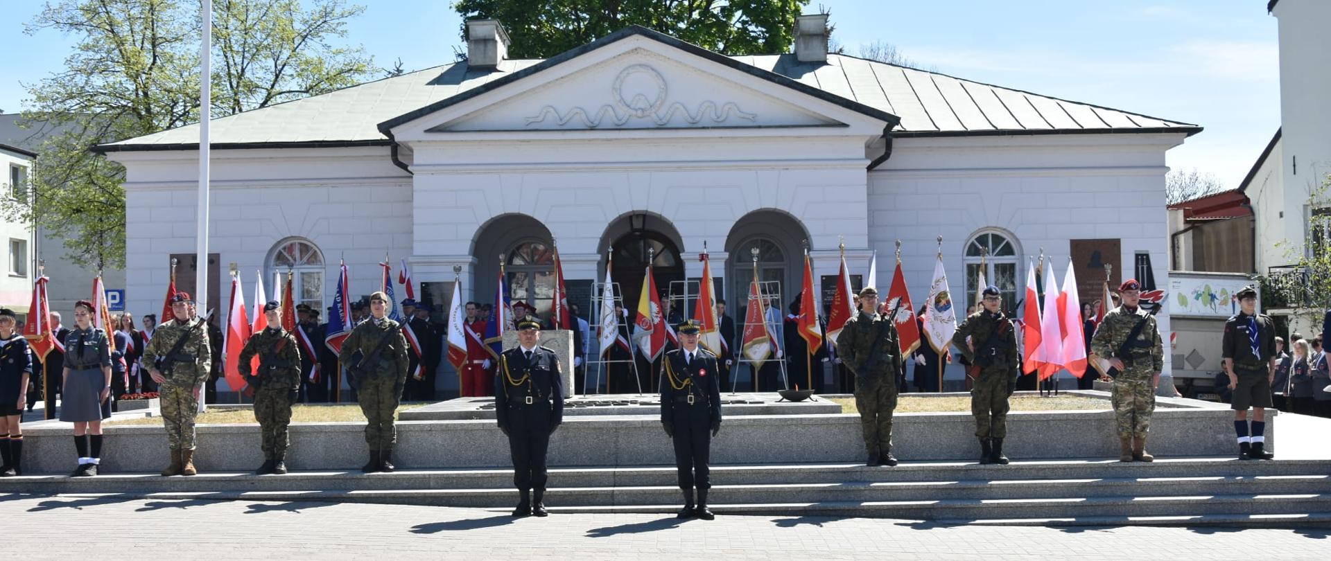 Niech żyje maj, trzeci maj!