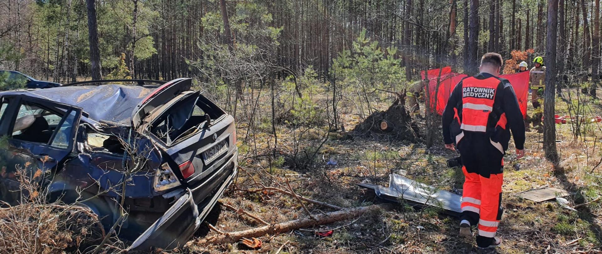 Zdjęcie przedstawia działania ratownicze w miejscowości Kipary