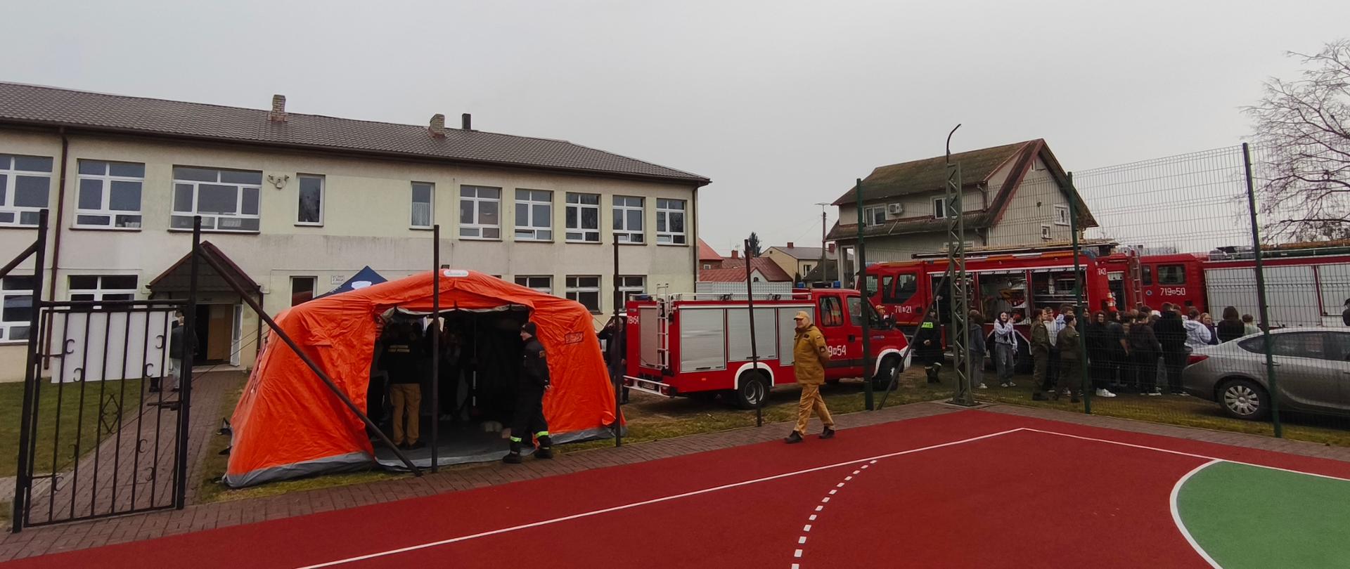 Strażacy KP PSP Żuromin na Dniu Otwartym
w Liceum Ogólnokształcącym w Bieżuniu
