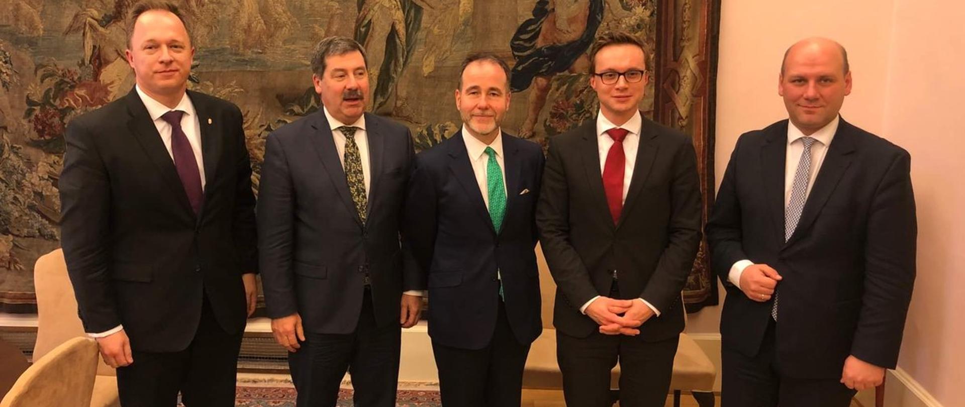 Meeting of V4 and UK secretaries of state for Europe
