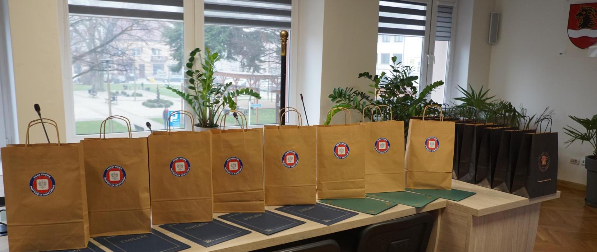 Systemy jakościowe jako sposób zabezpieczania zapasów żywnościowych