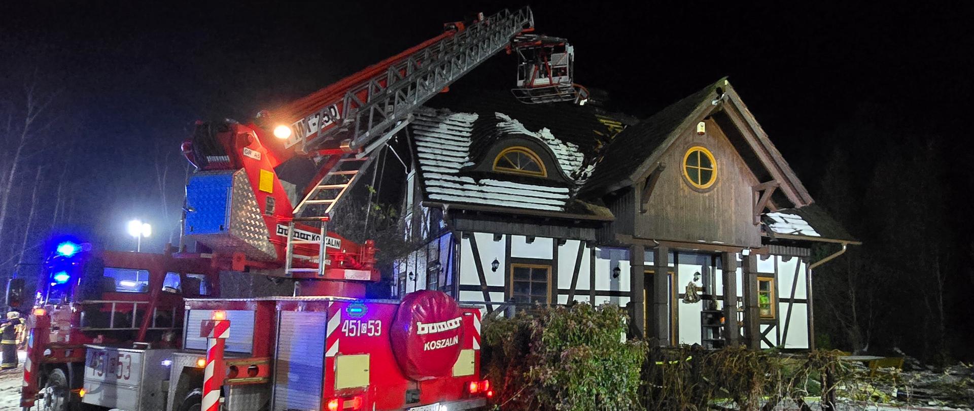 Pożar drewnianego budynku mieszkalnego w miejscowości Lipy