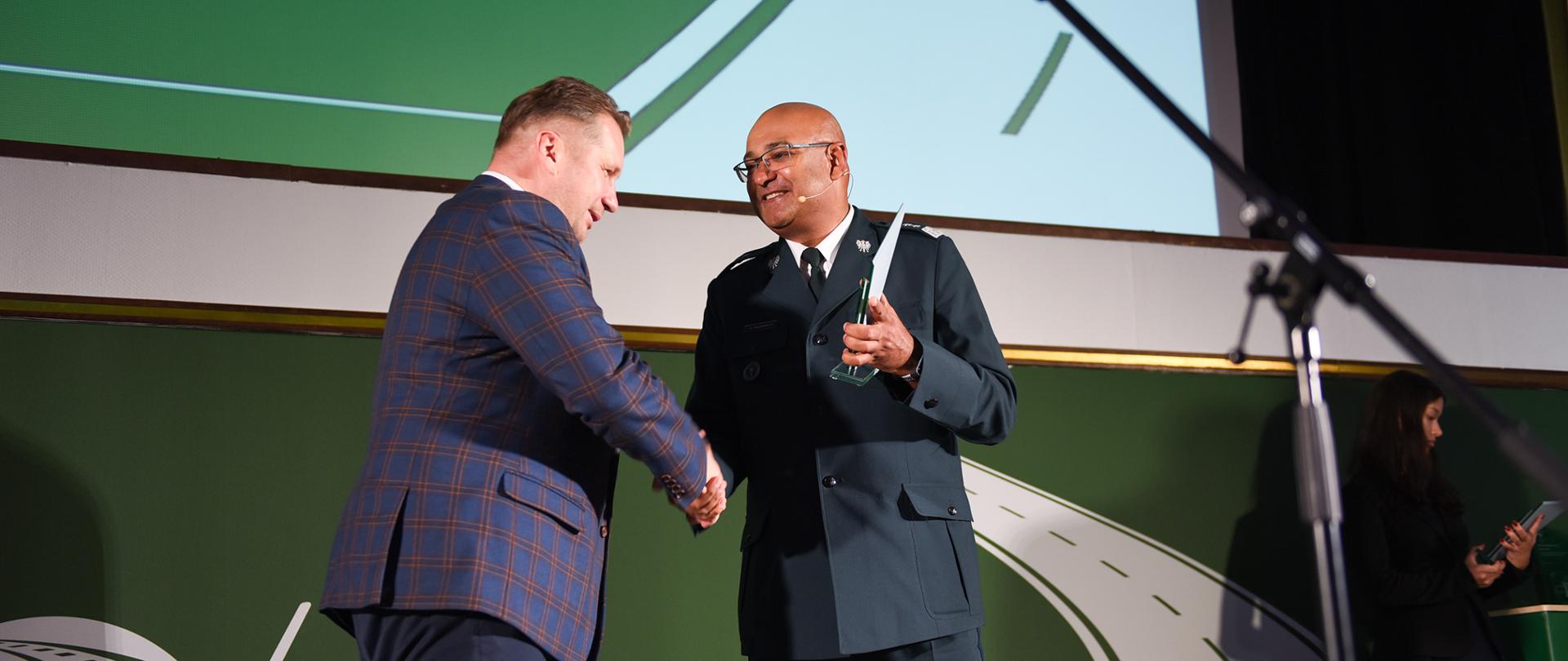 Zdjęcie z Gali 20-lecia działalności kontrolnej Inspekcji Transportu Drogowego