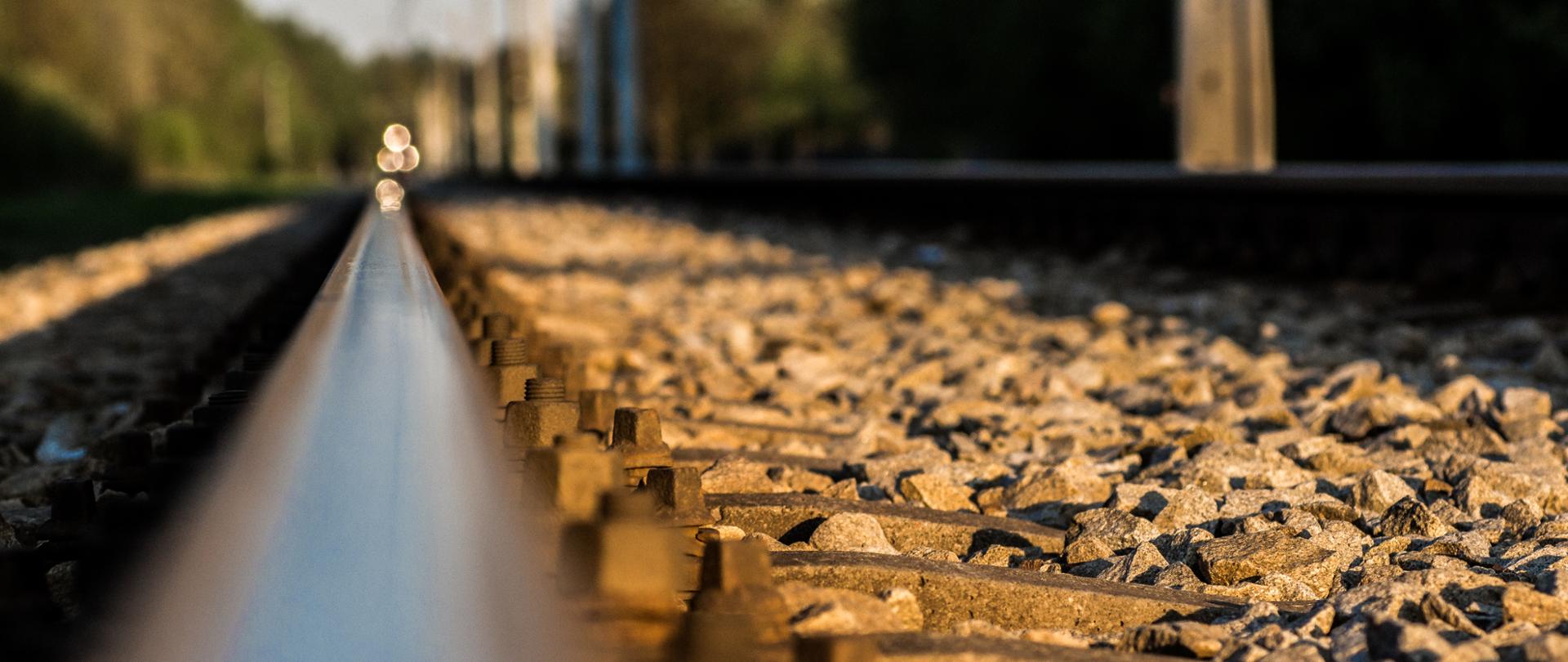 tory kolejowe z bardzo bliska