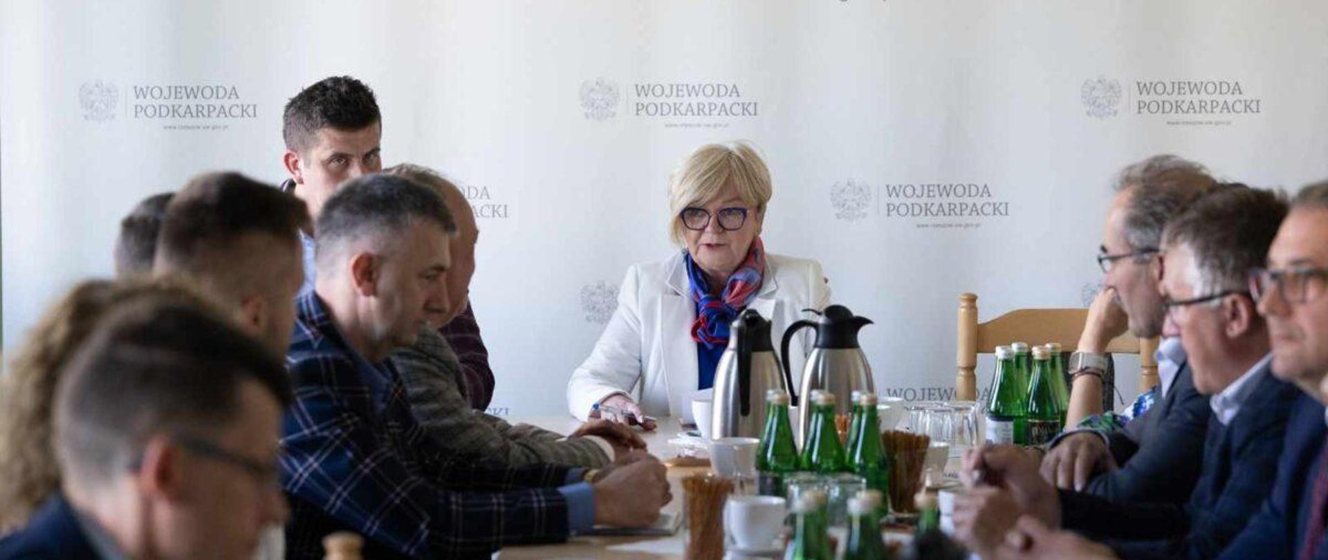 Uczestnicy posiedzenia Zespołu do spraw rolnictwa i obszarów wiejskich