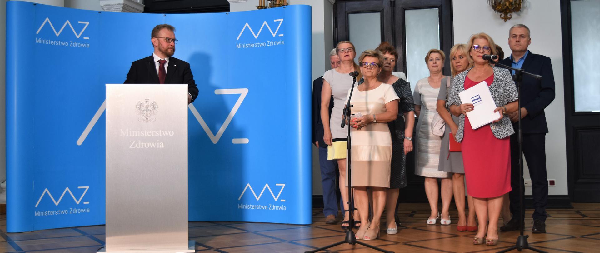 Porozumienie z pielęgniarkami i położnymi