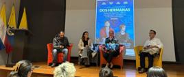 Panel dyskusyjny na temat filmu Dwie siostry z przedstawicielami z Uniwersytetu Javeriana.